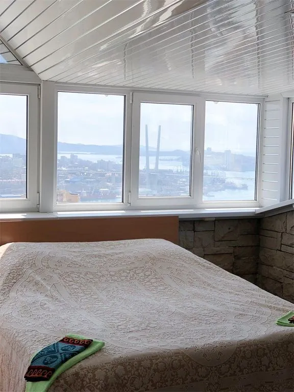 Четырёхместный номер студия с видом на море