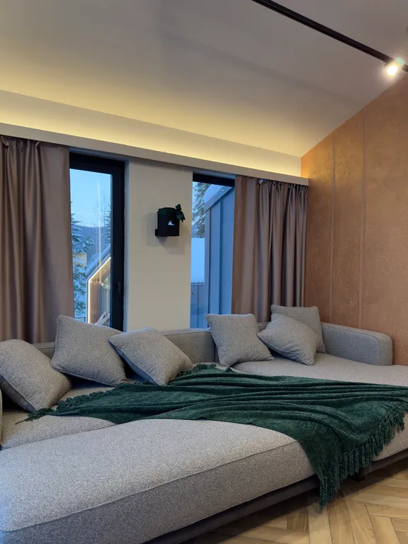 Дом 6-местный на улице Славянской, 66 м², Шерегеш — спальня, фото 6