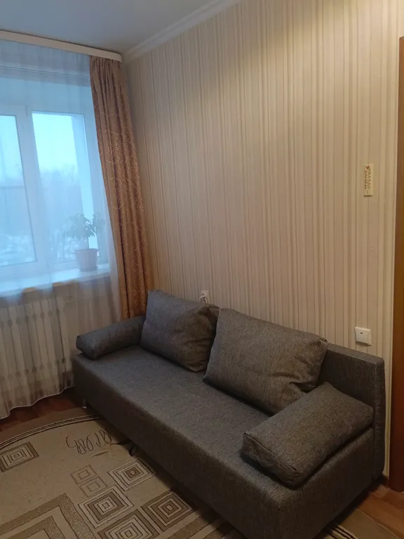 Квартира двухкомнатная на улице 9 Мая, 48 м², Арзамас — спальня, фото 3