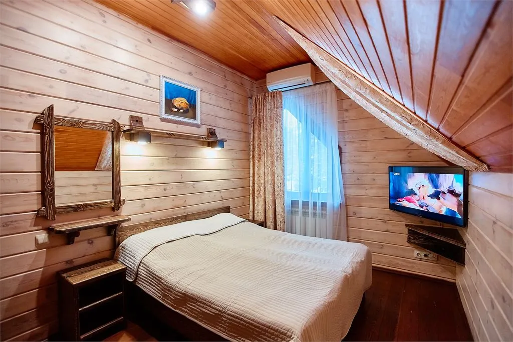 Четырёхместный номер комфорт — Тургояк Сити, фото 1 из 5