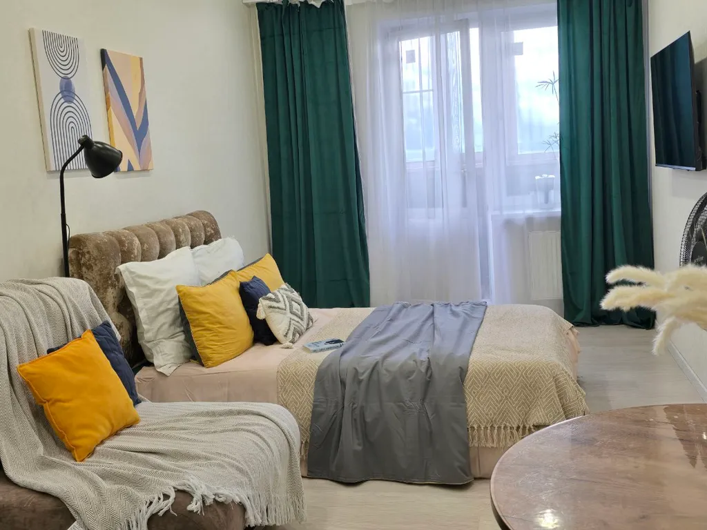 С видом на Успенский собор и новым ортопедическим матрасом!