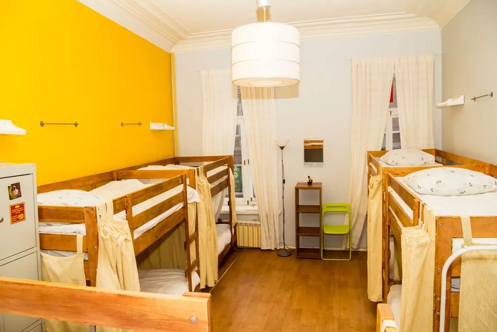 Многоместный смешанный номер с подселением для 10-ти гостей — МК+КМ "Old Flat", фото 1 из 5