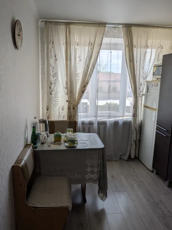 Квартира однокомнатная на улице Баррикадной, 32 м², Ессентуки — кухня, фото 5