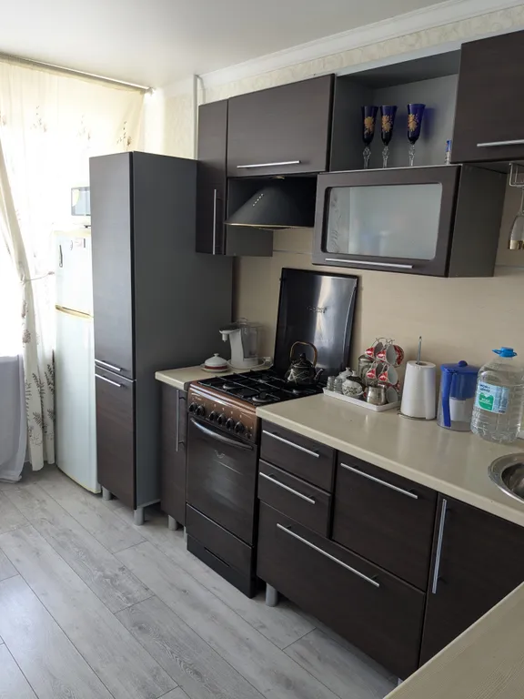 Квартира однокомнатная на улице Баррикадной, 32 м², Ессентуки — кухня, фото 6