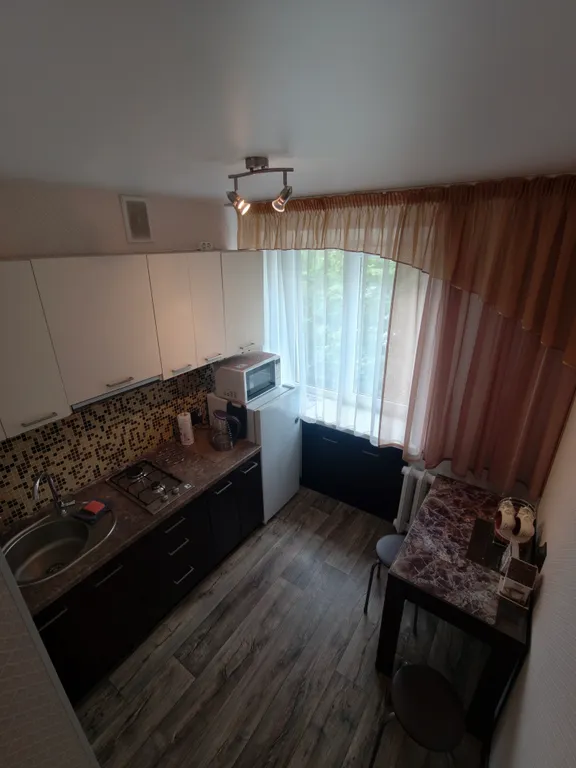 Квартира однокомнатная на проспекте Рижском, 31 м², Псков — кухня, фото 3
