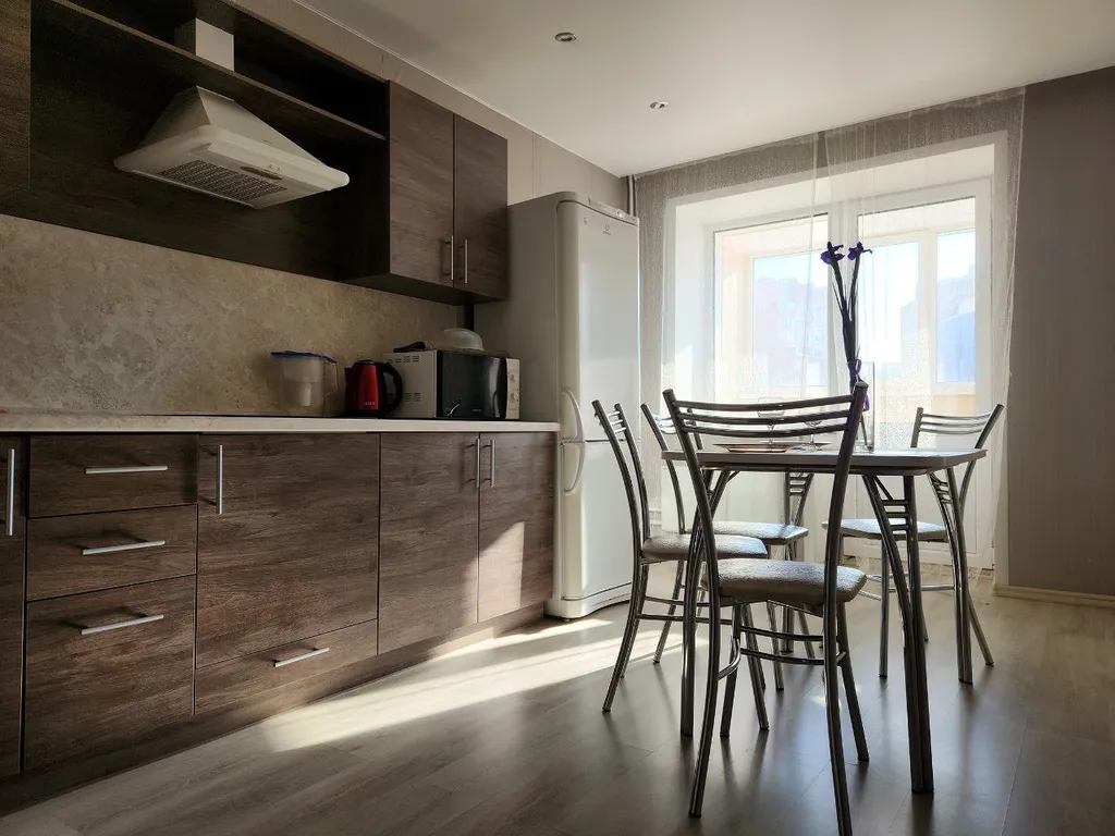 Квартира однокомнатная в Автозаводском, 46 м², Тольятти — фото 2
