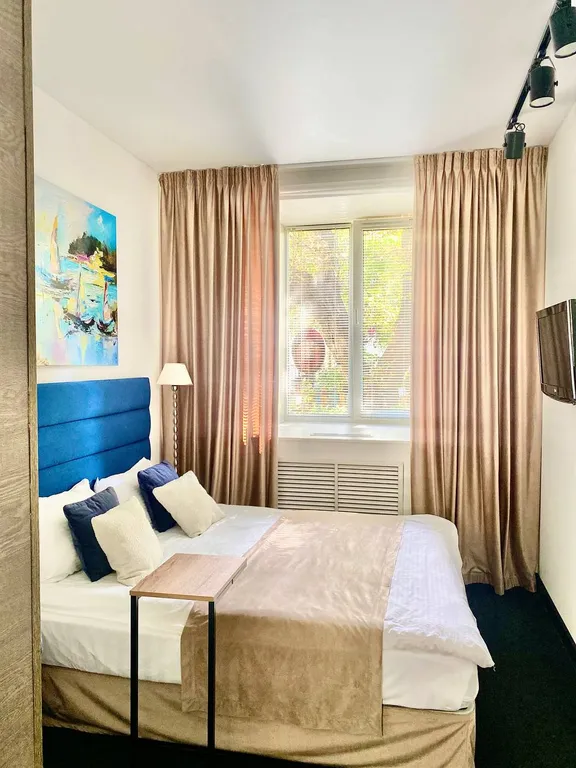 Апартаменты однокомнатные на улице Советской, 20 м², Ярославль — спальня, фото 2
