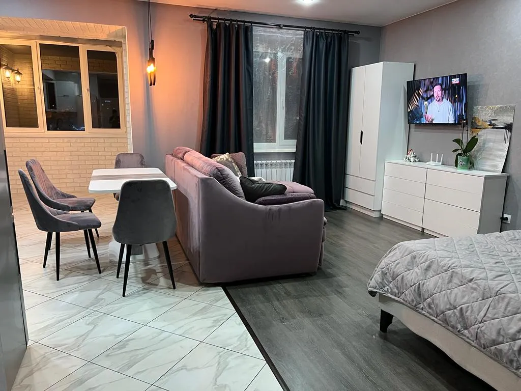 Квартира однокомнатная на улице Февральской, 41 м², Углич — спальня, фото 2