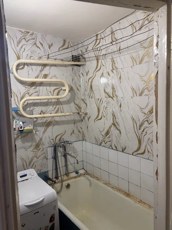 Квартира однокомнатная на улице Азина, 29 м², Кирово-Чепецк — ванная комната, фото 2