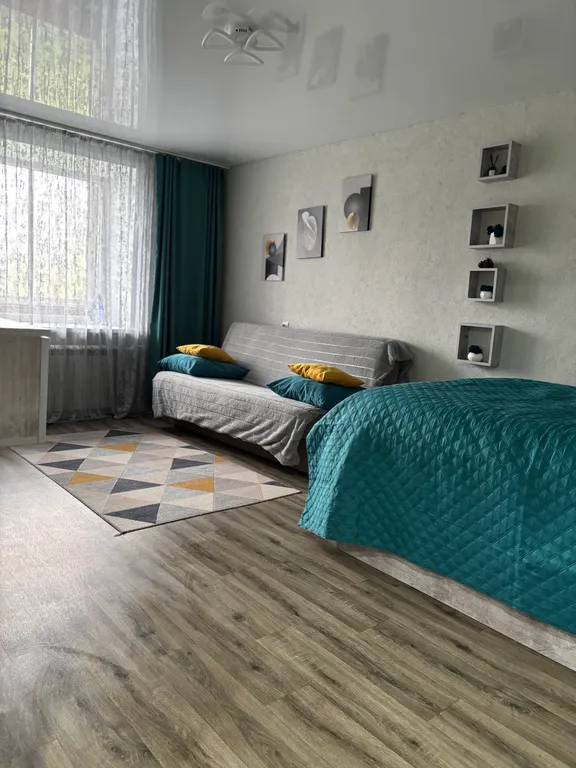 Квартира однокомнатная на улице Спартаковской, 33 м², Ростов Великий — спальня, фото 3