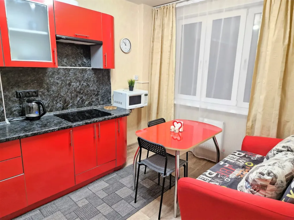 Квартира двухкомнатная в Советском, 45 м², Нижний Новгород — кухня, фото 2