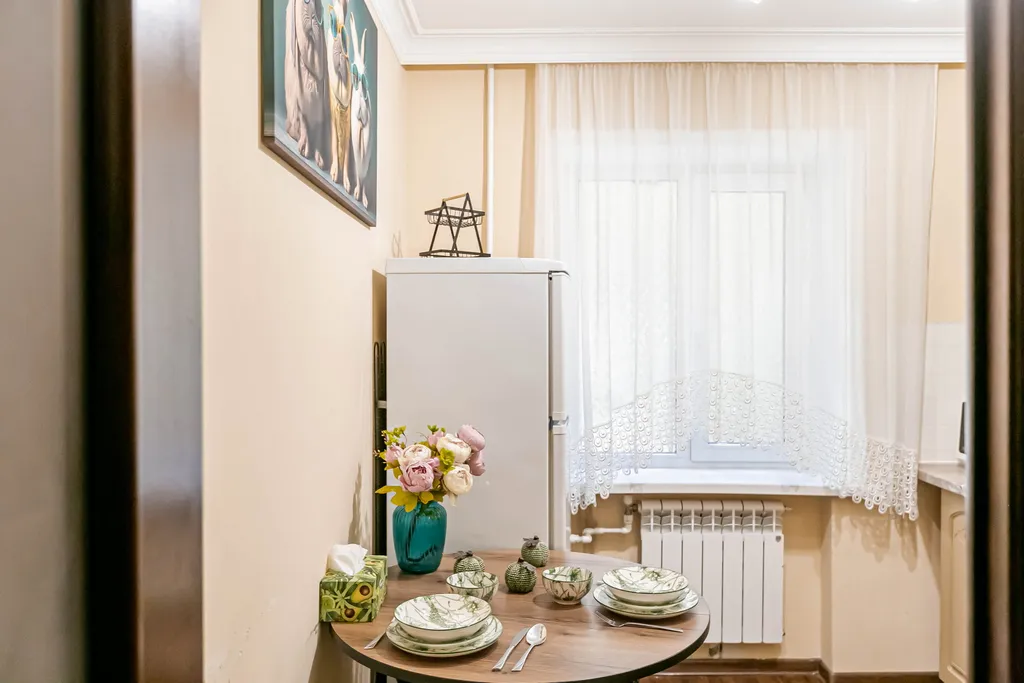 Квартира двухкомнатная на улице Широкой, 44 м², Кисловодск — кухня
