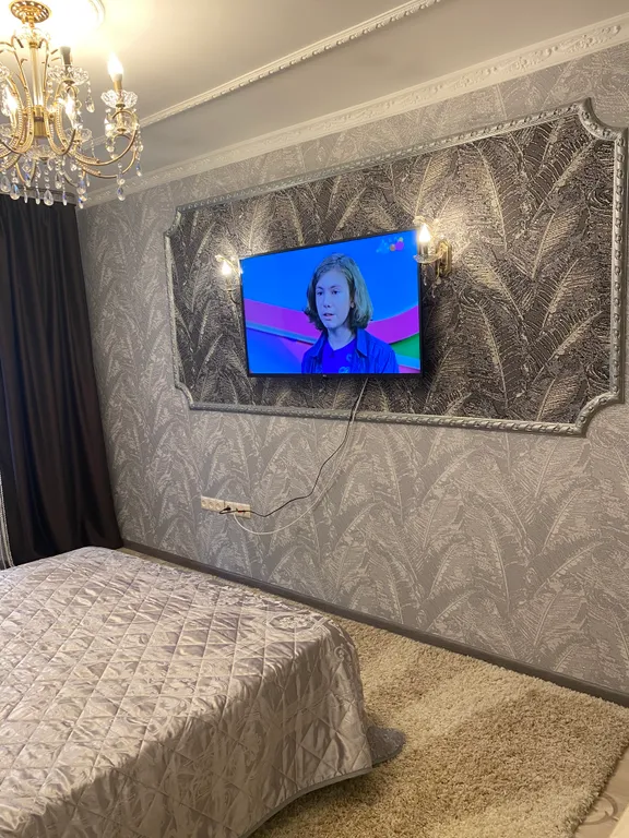 Квартира двухкомнатная на улице Ленина, 47 м², Саки — спальня, фото 4