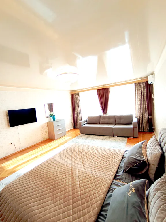 Квартира трёхкомнатная на улице Титова, 80 м², Кисловодск — фото 6