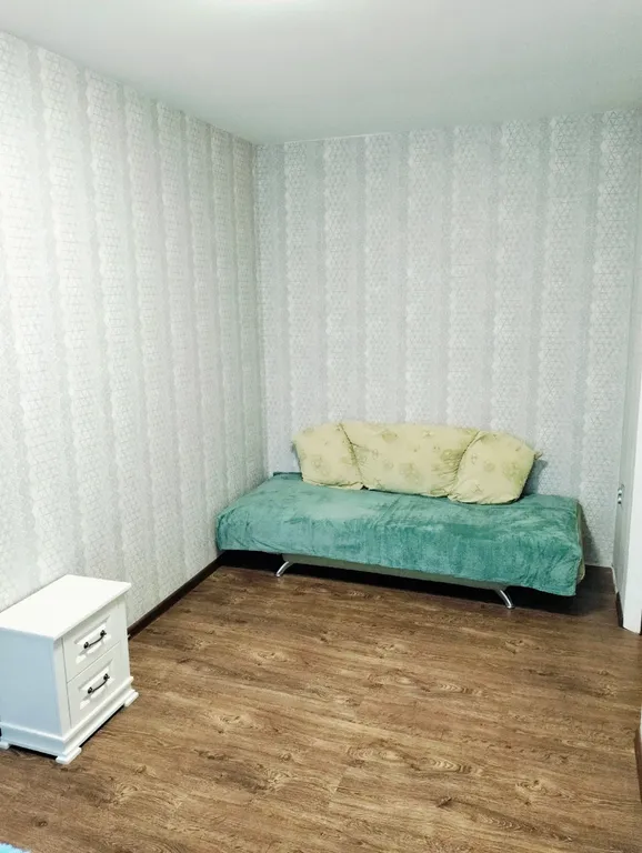 Квартира двухкомнатная на проспекте Ленина, 45 м², Арзамас — спальня, фото 2