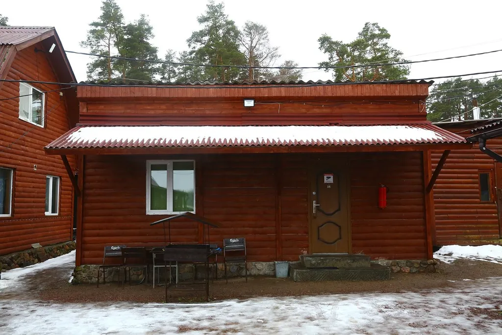 Дом коттедж на 4 человека