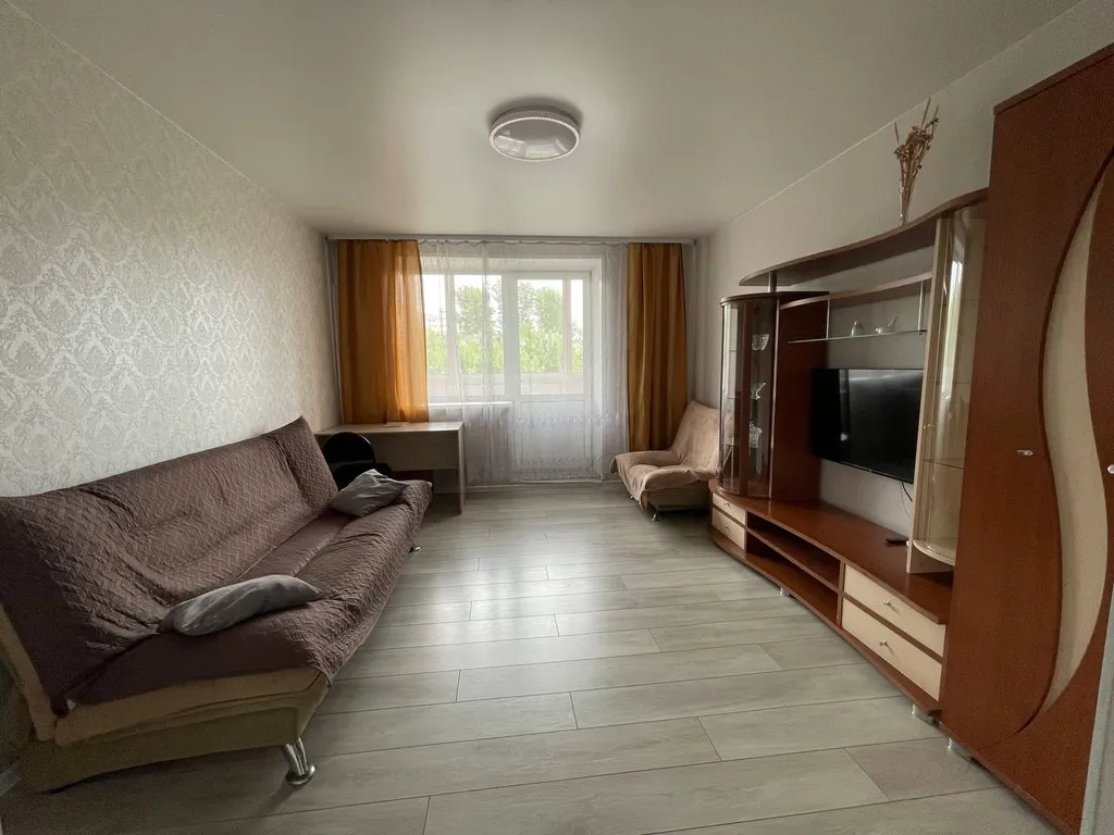 Квартира двухкомнатная в Октябрьском, 67 м², Иркутск — фото 9
