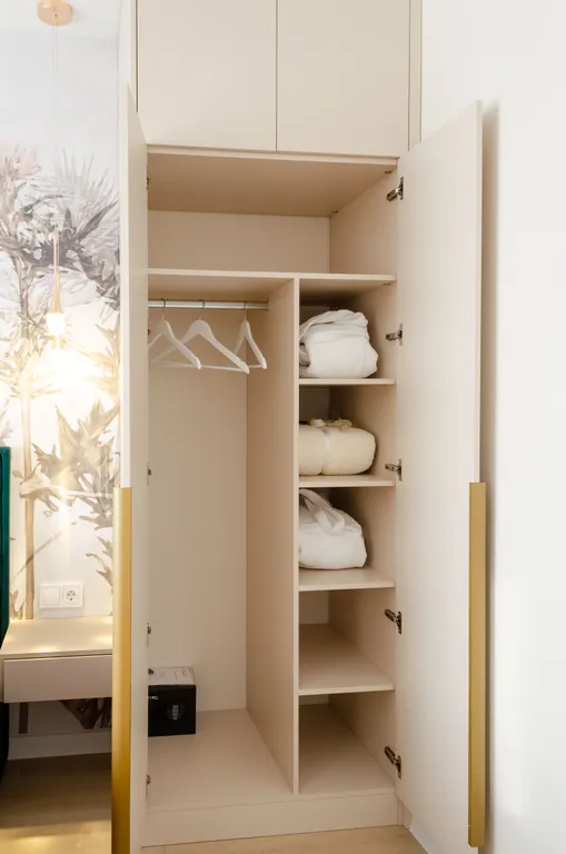 Квартира двухкомнатная в Железнодорожном, 40 м², Красноярск — фото 6