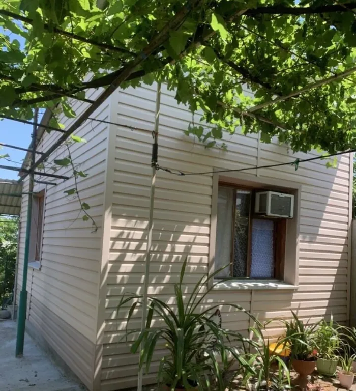 Отдельный дом с бассейном