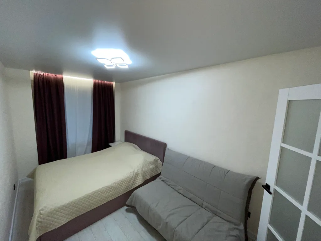 Квартира двухкомнатная на улице Народной, 49 м², Псков — фото 3