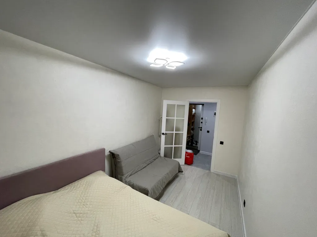 Квартира двухкомнатная на улице Народной, 49 м², Псков — фото 4