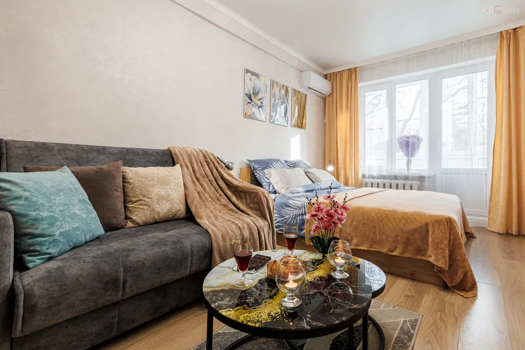 Квартира однокомнатная на улице Кучуры, 35 м², Пятигорск — спальня, фото 2