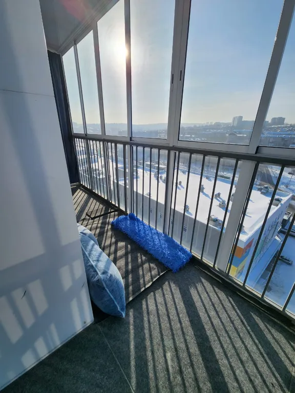 Студия однокомнатная в Свердловском, 32 м², Иркутск — вид из окна