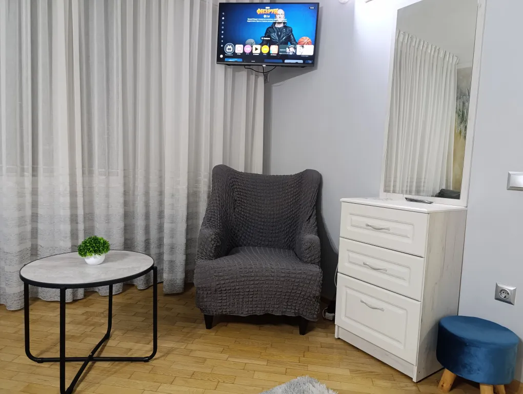 Квартира однокомнатная на улице Тренёва, 23 м², Ялта — фото 14