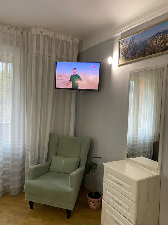 Квартира однокомнатная на улице Тренёва, 23 м², Ялта — фото 4