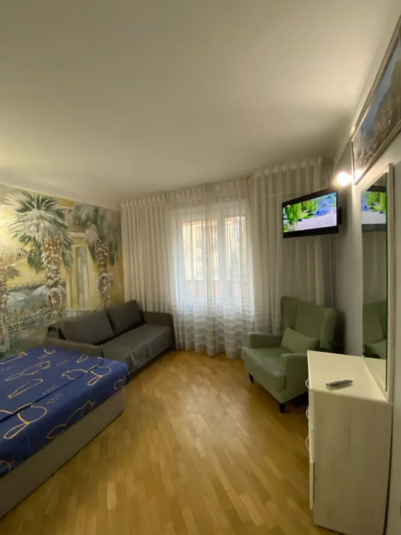 Квартира однокомнатная на улице Тренёва, 23 м², Ялта — фото 8