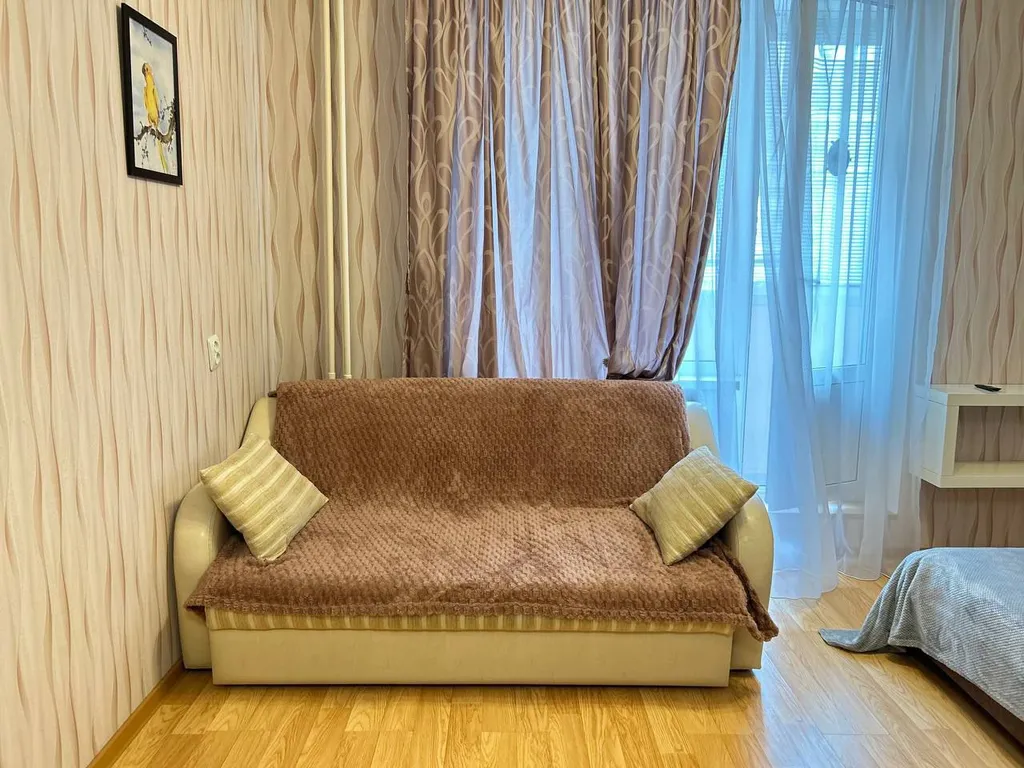 Студия однокомнатная на улице Жданова, 29 м², Ростов-на-Дону — спальня, фото 5
