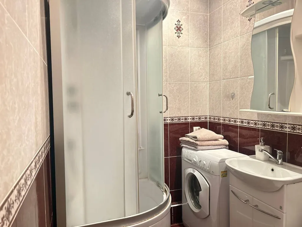 Студия однокомнатная на улице Жданова, 29 м², Ростов-на-Дону — ванная комната