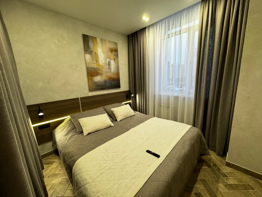 Квартира двухкомнатная в Советском, 40 м², Красноярск — спальня, фото 4