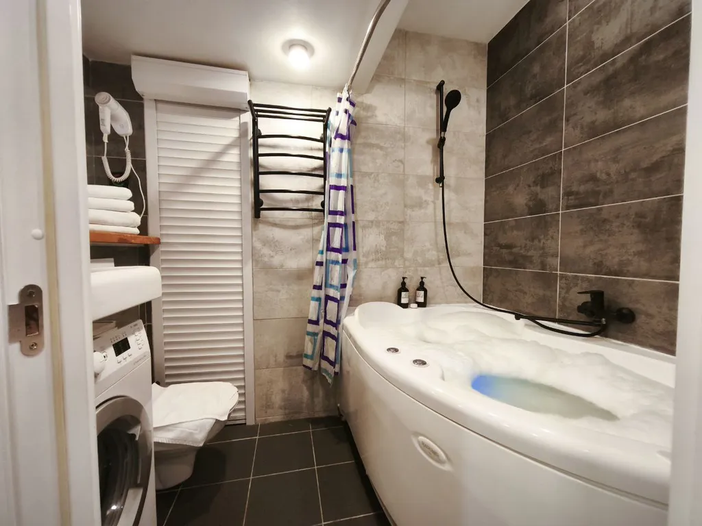 2-этажная студия с джакузи