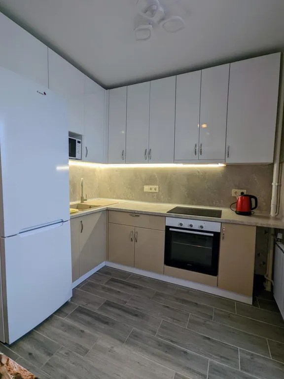 Квартира двухкомнатная на улице Челышевской, 51 м², Придорожный — фото 6