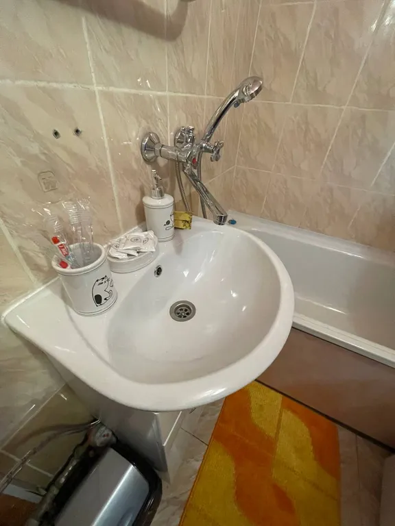 Квартира однокомнатная на улице Кучуры, 30 м², Пятигорск — ванная комната, фото 4