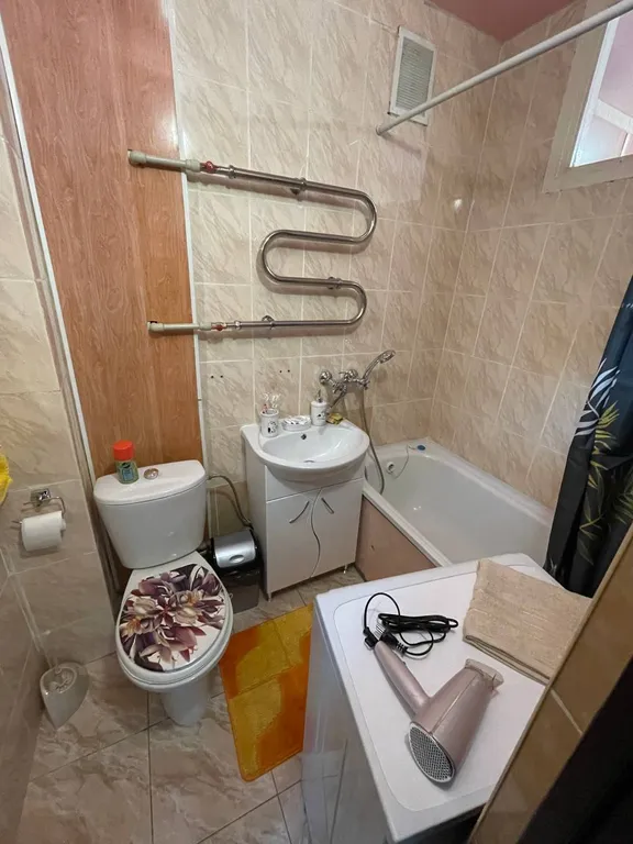 Квартира однокомнатная на улице Кучуры, 30 м², Пятигорск — ванная комната, фото 5