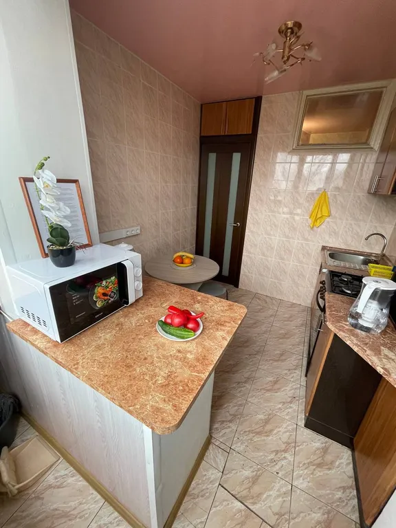 Квартира однокомнатная на улице Кучуры, 30 м², Пятигорск — кухня, фото 2