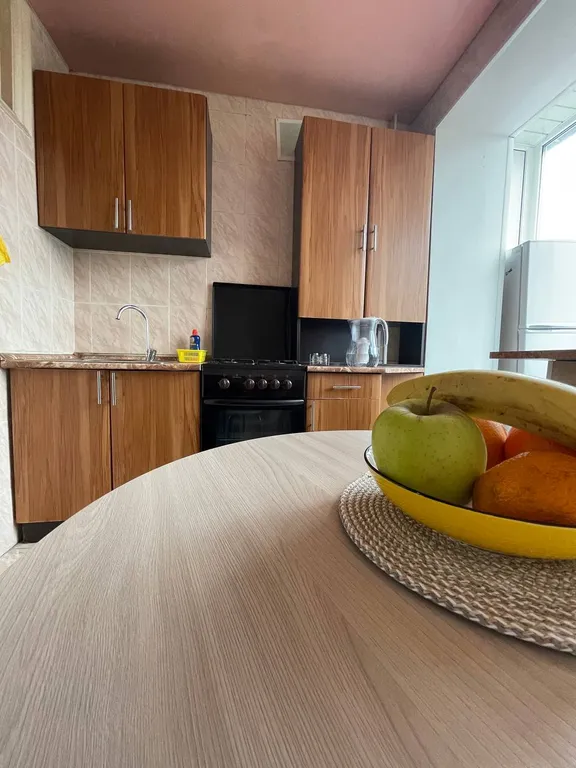 Квартира однокомнатная на улице Кучуры, 30 м², Пятигорск — кухня, фото 4