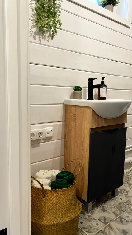Дом 4-местный в посёлке Кунчуре, 38 м², Тюмень — ванная комната, фото 3