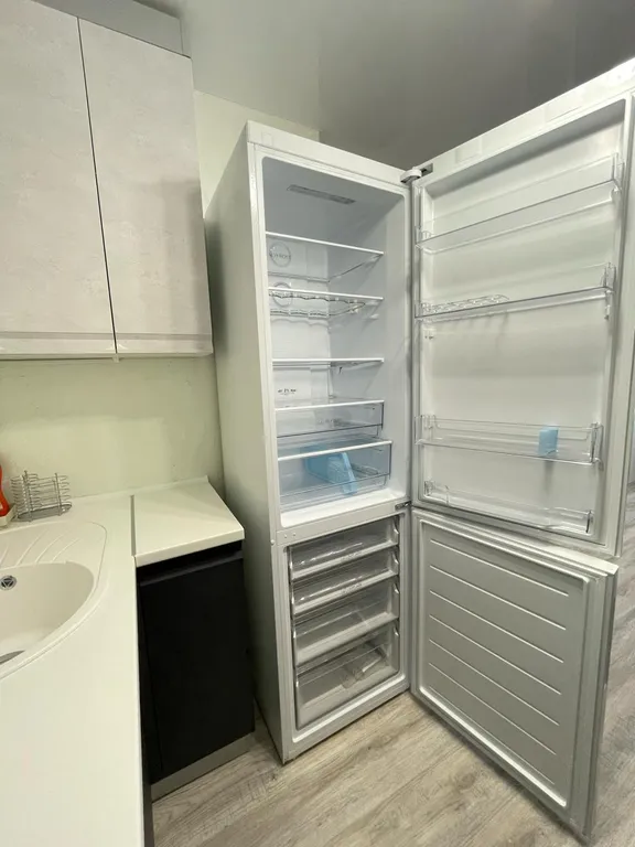 Квартира двухкомнатная на улице Инженерной, 35 м², Псков — фото 7