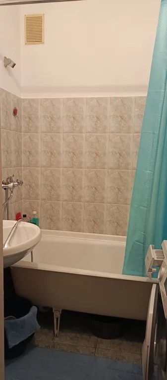 Квартира двухкомнатная в Октябрьском, 49 м², Иркутск — фото 31