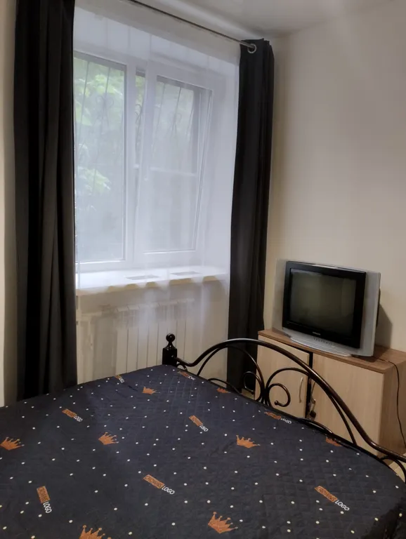 Квартира однокомнатная в Дзержинском, 31 м², Волгоград — спальня, фото 2