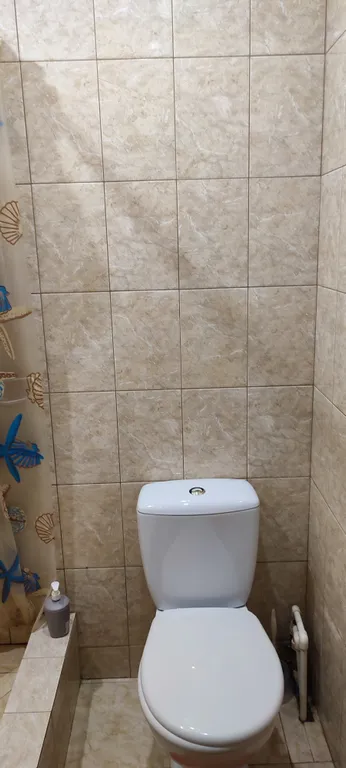 Студия однокомнатная на улице Киевской, 18 м², Тюмень — ванная комната