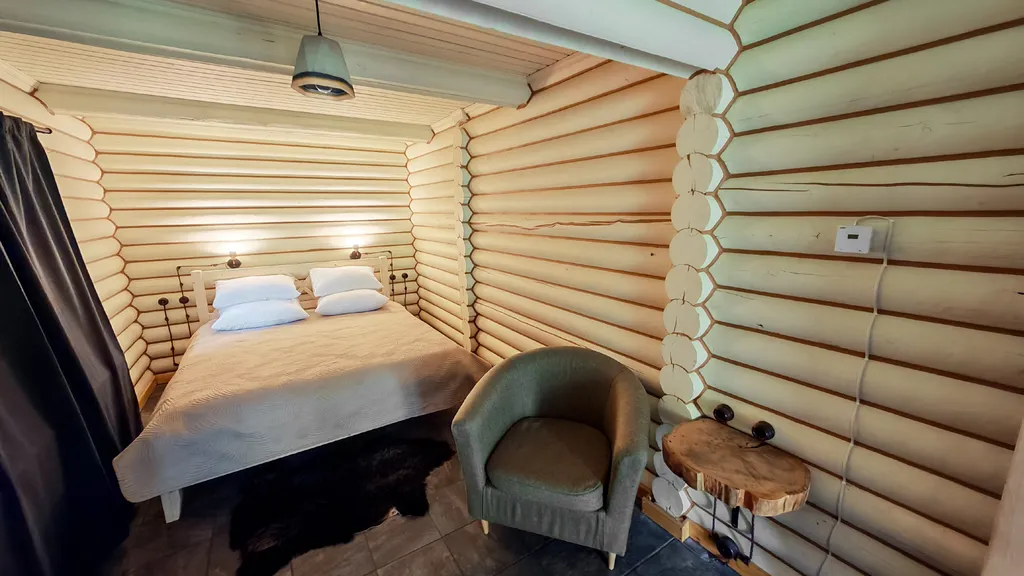 Double room с двуспальной кроватью — ванная комната