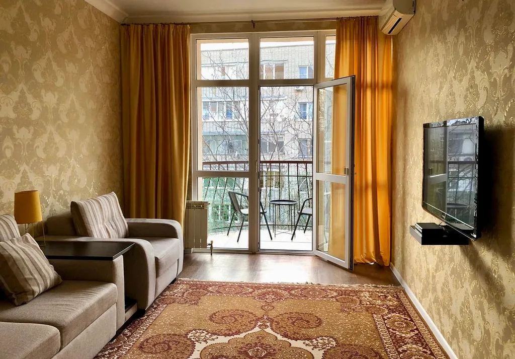 Квартира двухкомнатная в переулке Восточном, 65 м², Геленджик — фото 6