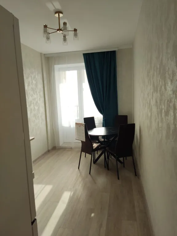 Квартира однокомнатная на улице Богдана Хмельницкого, 43 м², Чебоксары — кухня