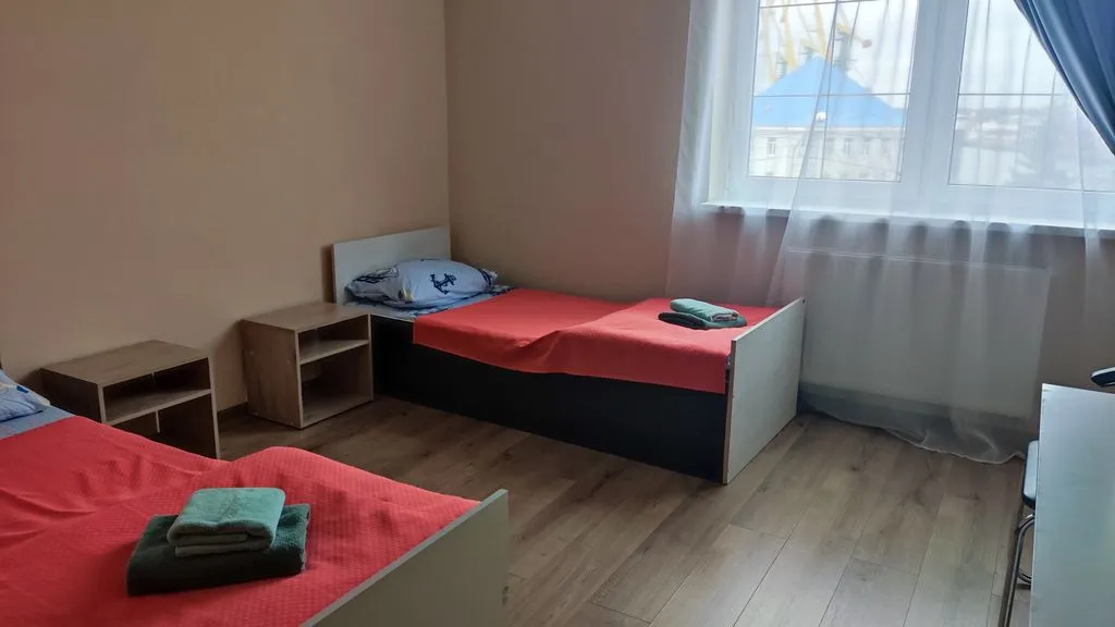 Многоместный смешанный номер кровать в общем номере (мужской номер) — вид из окна