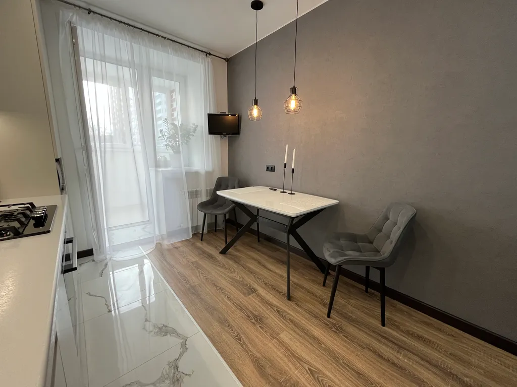 Квартира однокомнатная на улице Свердлова, 40 м², Йошкар-Ола — кухня, фото 2