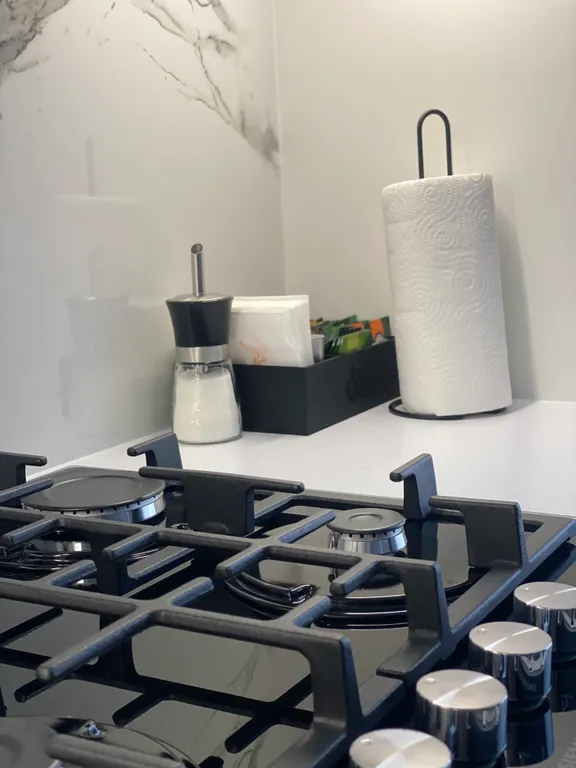 Квартира однокомнатная на улице Свердлова, 40 м², Йошкар-Ола — кухня, фото 6